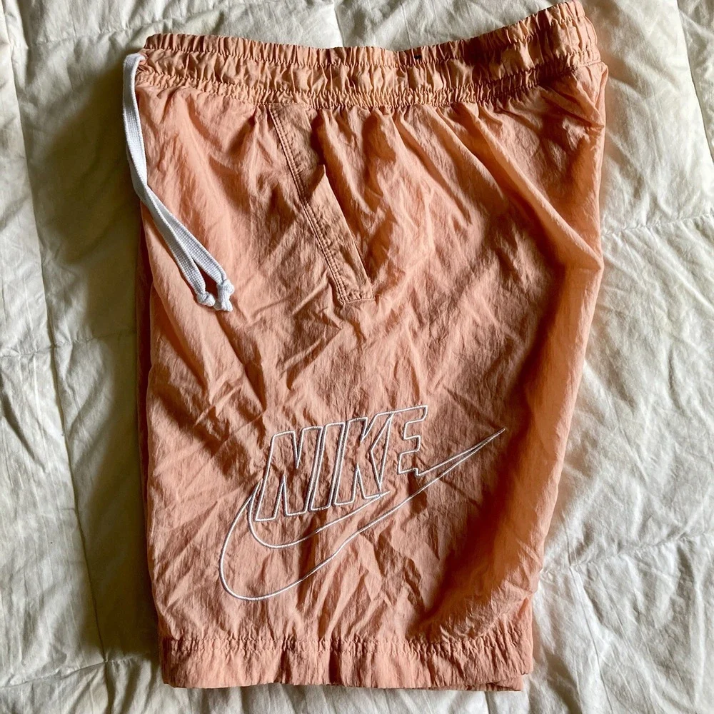 Nike Mens S Sportswear Alumni Woven Flow Nylon Water Shorts Trunks Peach Apricot